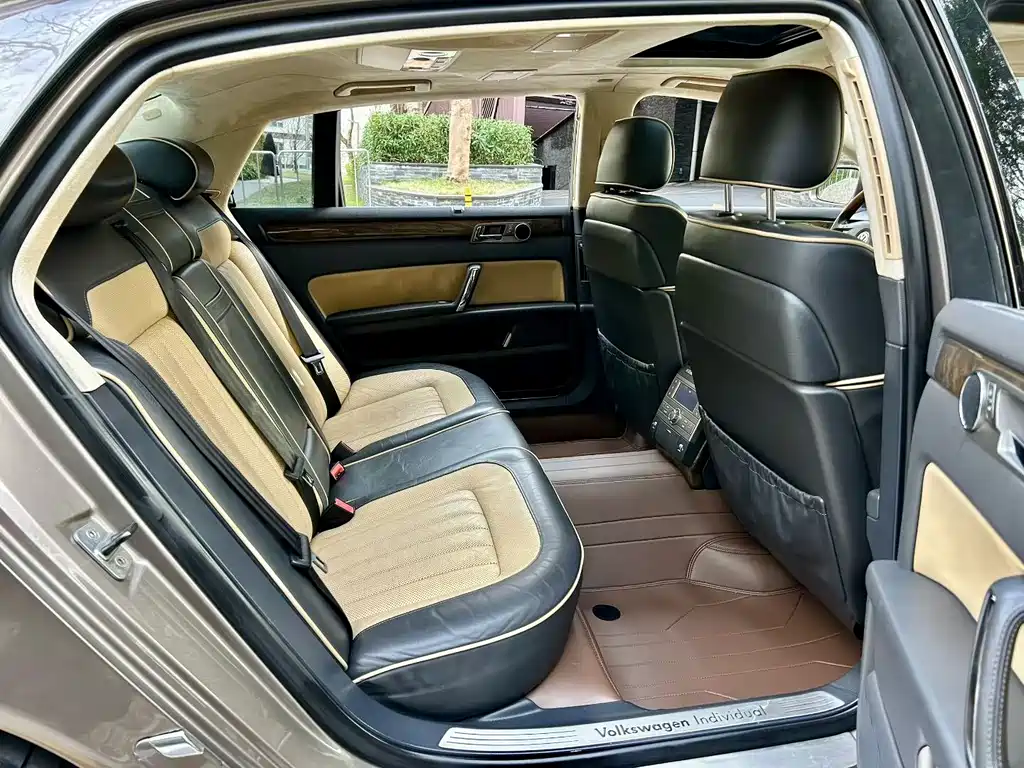 Volkswagen Phaeton — миниатюра 4