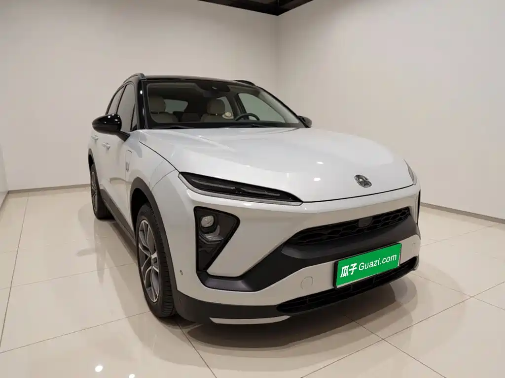 NIO ES6 — миниатюра 8