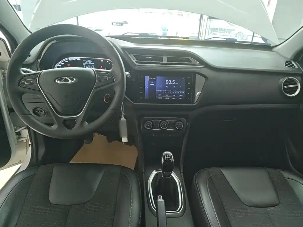 Chery Tiggo 3x — миниатюра 10