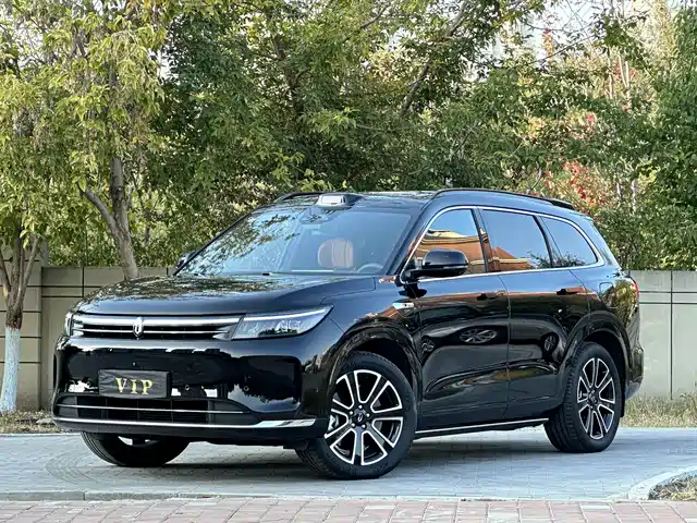 HONGMENG ZHIXING ASK THE WORLD M7 2024
