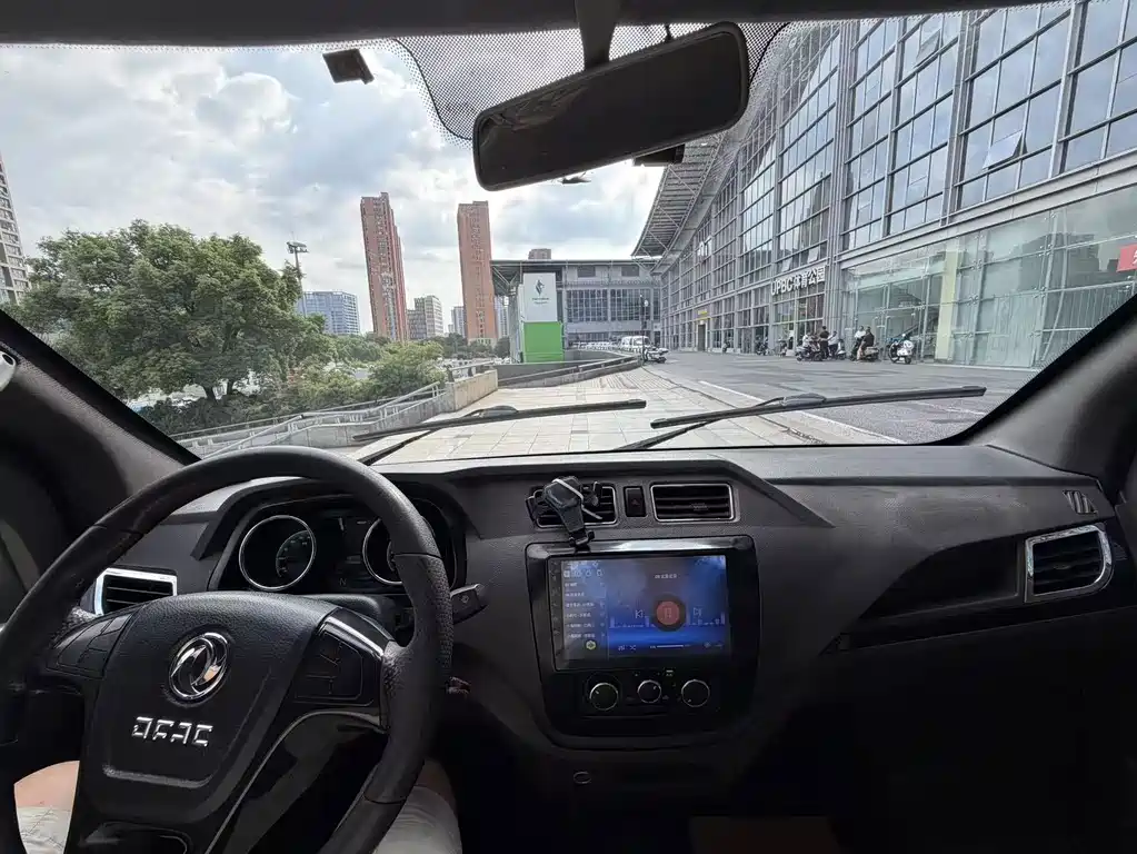 Yufeng EM26 — миниатюра 15