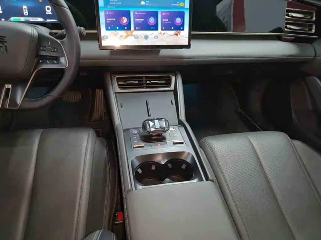 BYD Qin L — миниатюра 14