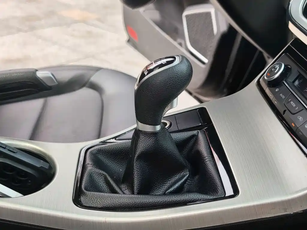Geely Emgrand GL — миниатюра 12