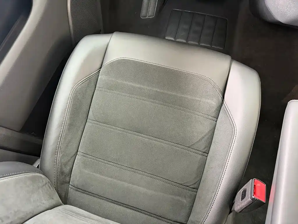 Volkswagen Multivan — миниатюра 11