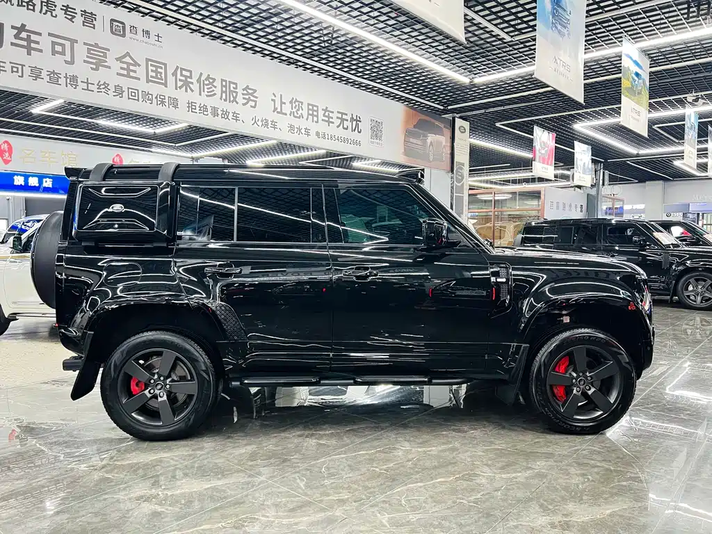 Land Rover Defender — миниатюра 8
