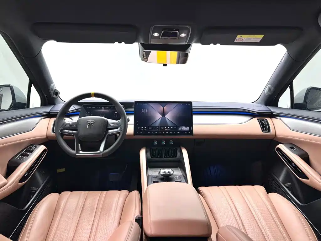 BYD L EV — миниатюра 14