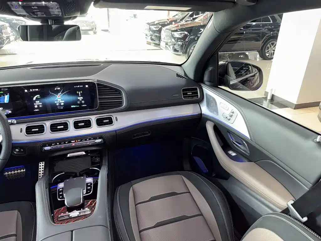 Mercedes-Benz GLE AMG — миниатюра 20