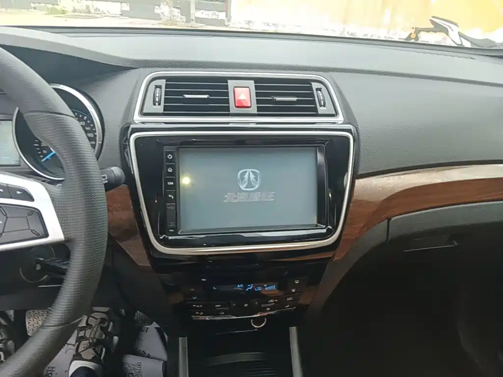 BAW Weiwang S50 — миниатюра 13