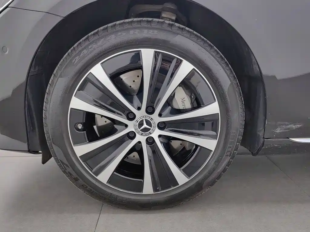 Mercedes-Benz E-Class New Energy — миниатюра 17
