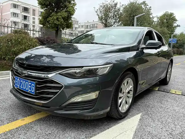 Chevrolet Malibu XL