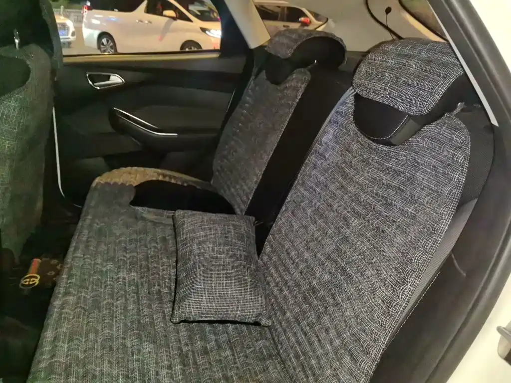 Ford Focus — миниатюра 18