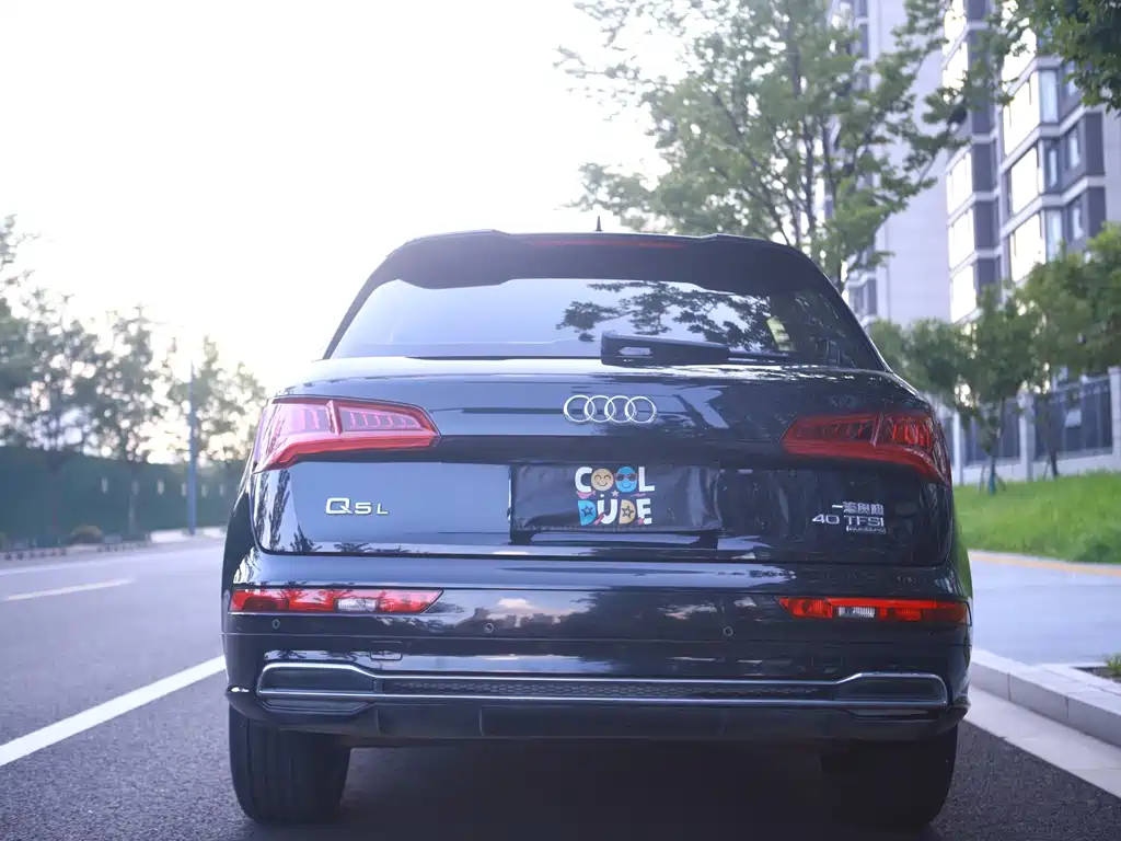Audi Q5L — миниатюра 6