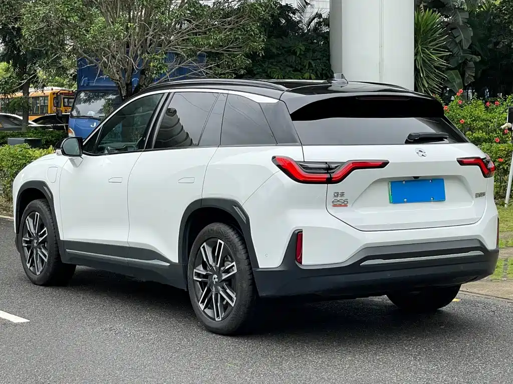 NIO ES6 — миниатюра 21