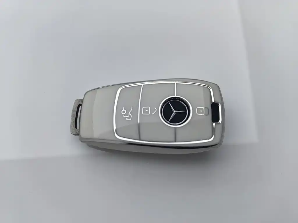 Mercedes-Benz GLC — миниатюра 19