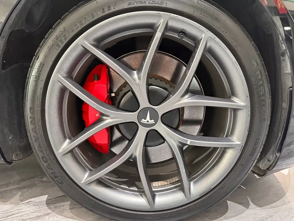 Tesla Model 3 — миниатюра 22