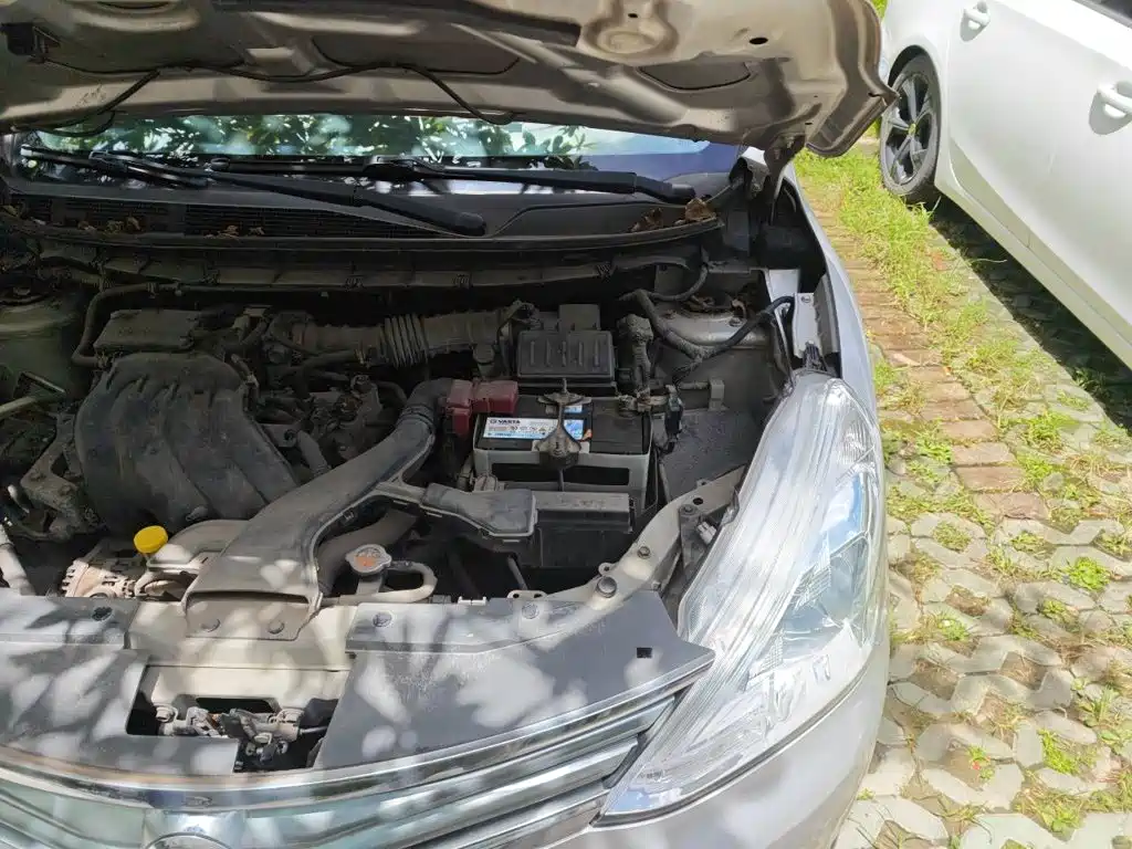 Nissan Livina — миниатюра 20