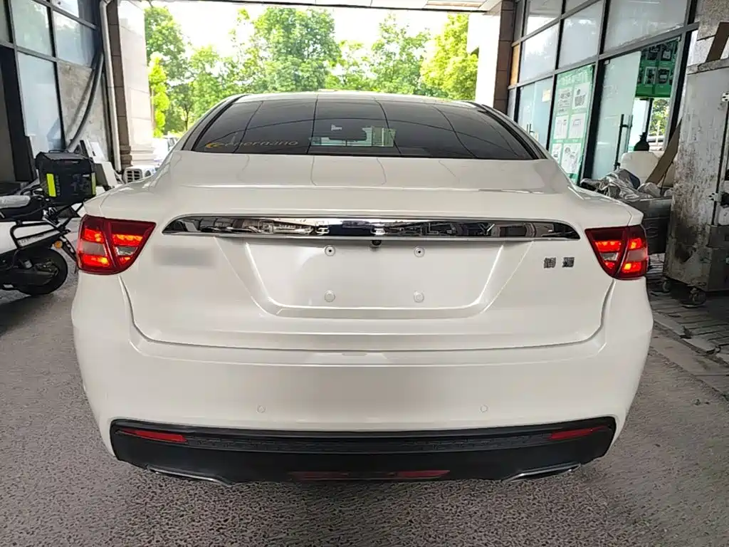 Geely Borui — миниатюра 6
