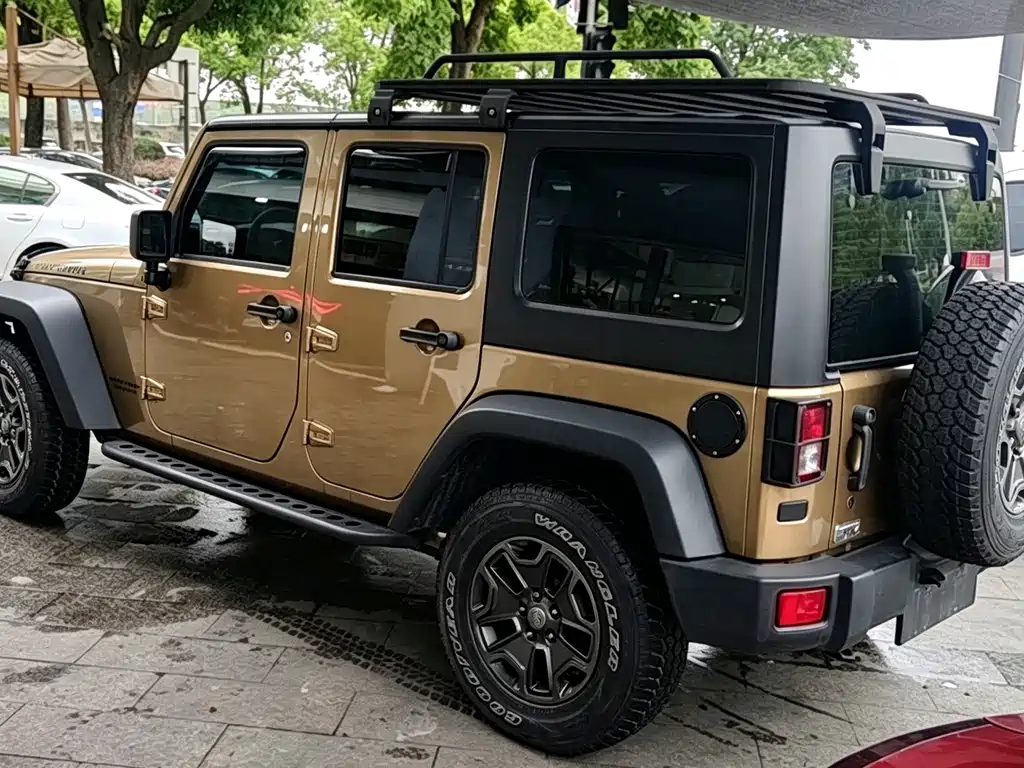 Jeep Wrangler — миниатюра 3