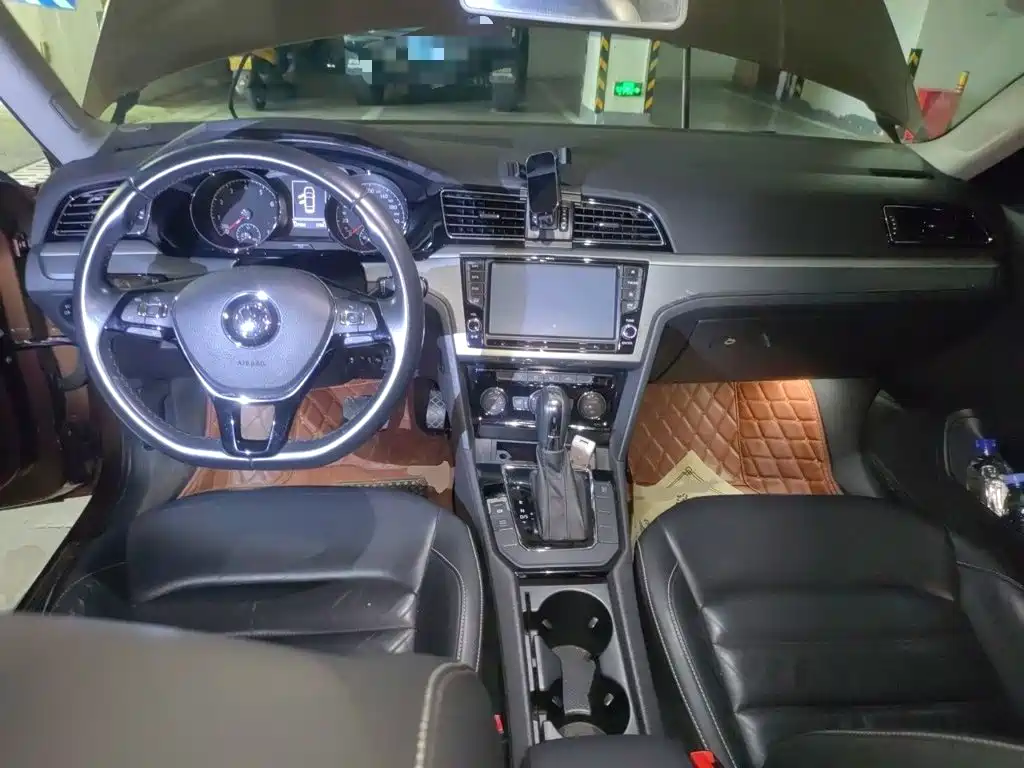 Volkswagen Lamando — миниатюра 10