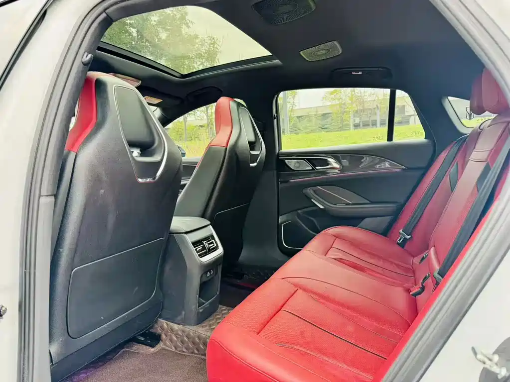 Hongqi Hongqi H6 — миниатюра 6