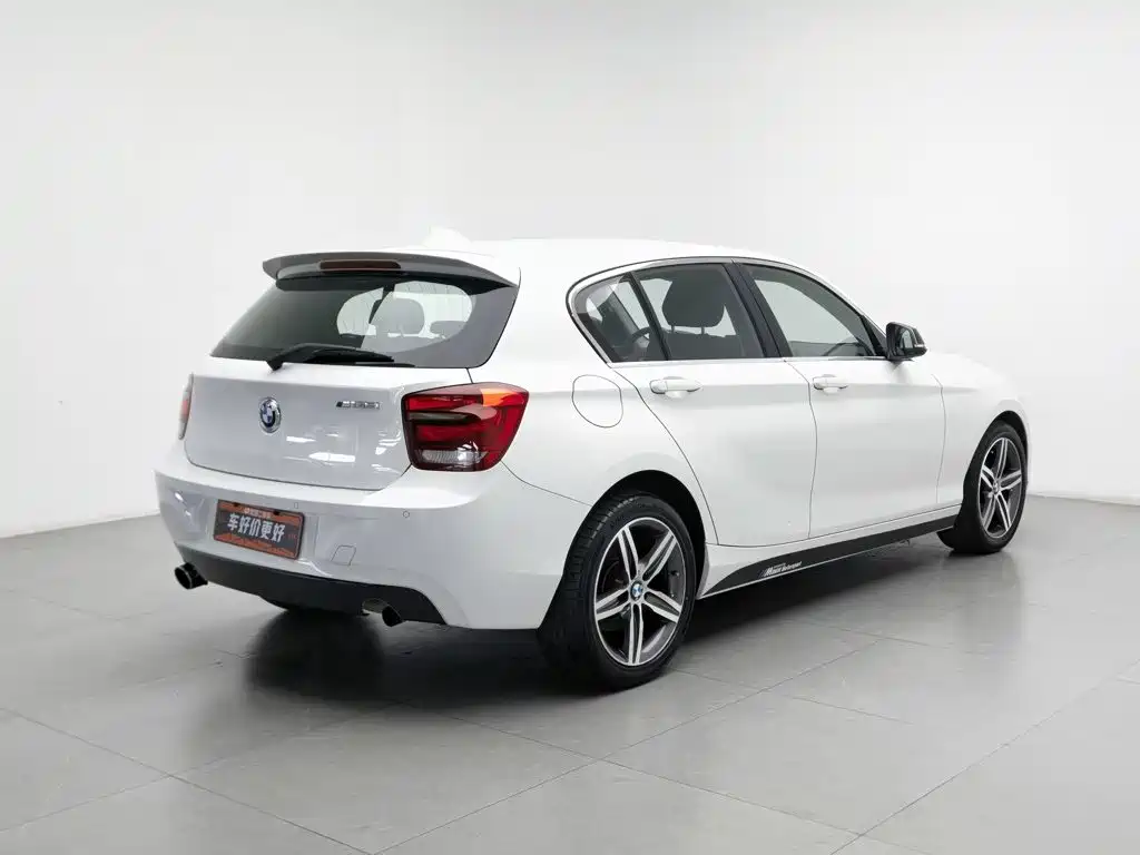 BMW 1 Series (Import) — миниатюра 2