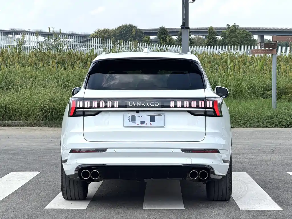 Lynk & Co 09 — миниатюра 13