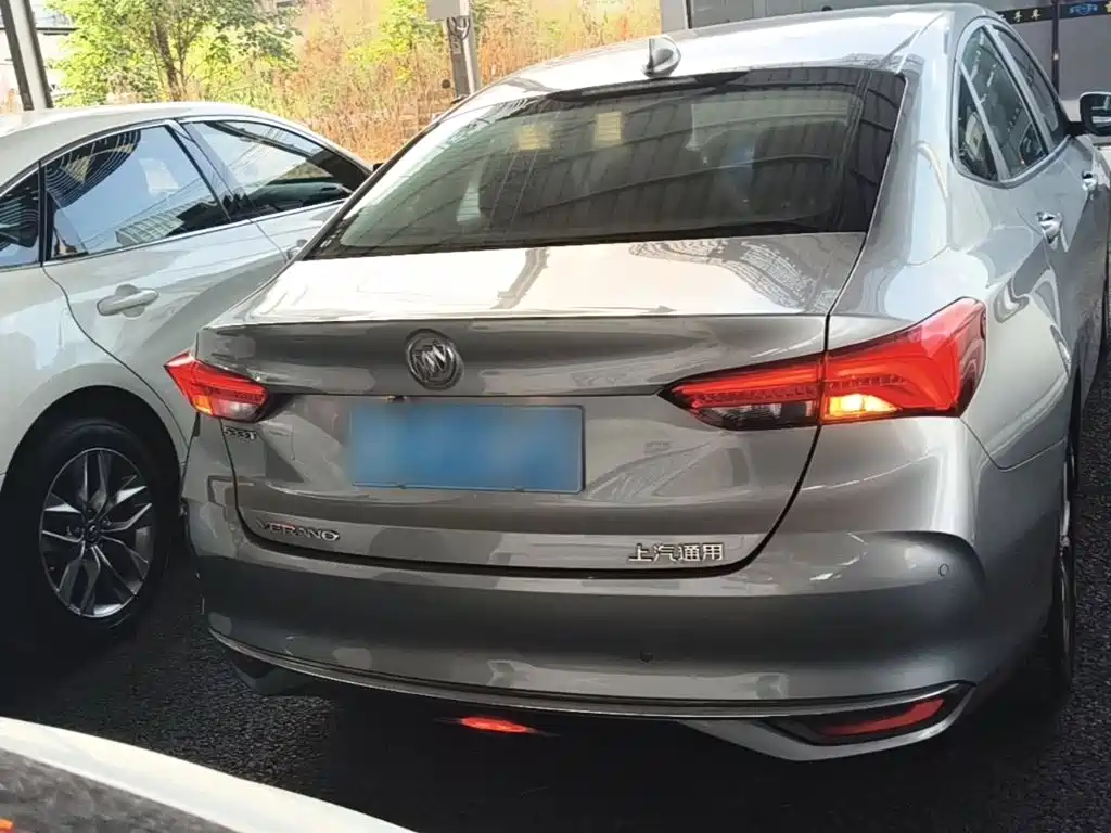 Buick Verano — миниатюра 6