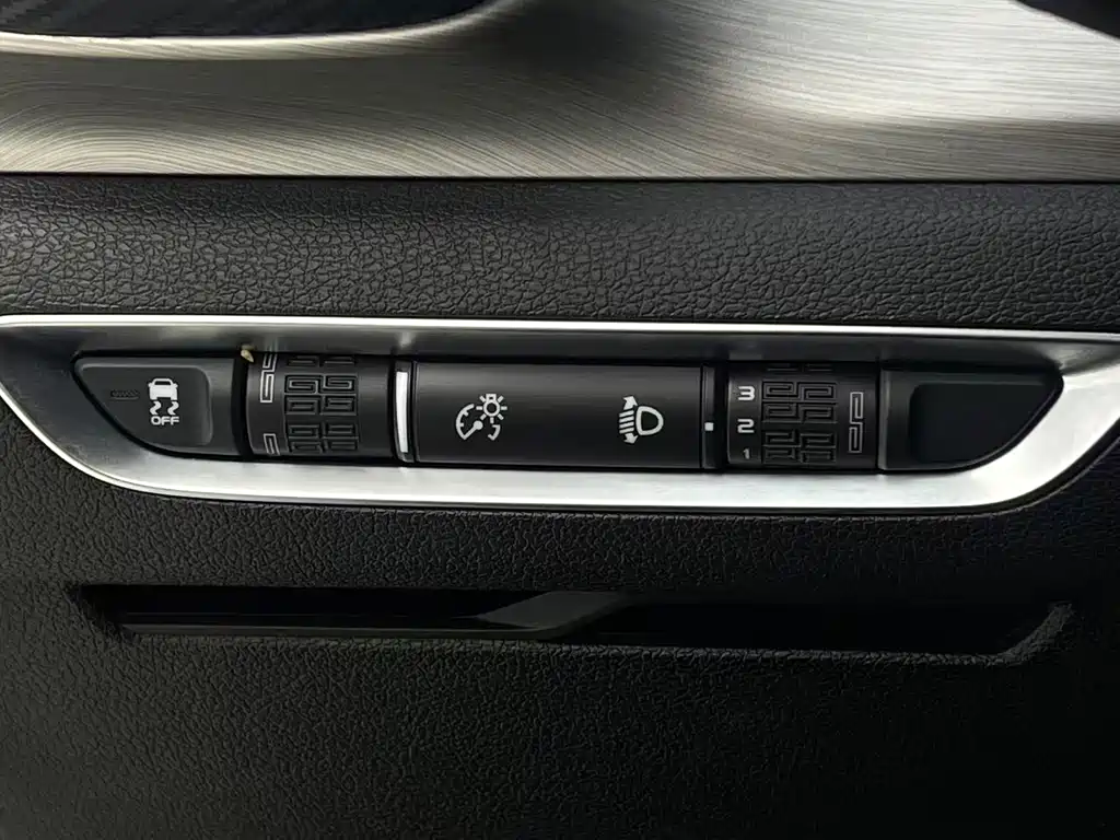 GEELY AUTOMOBILE BINYUE