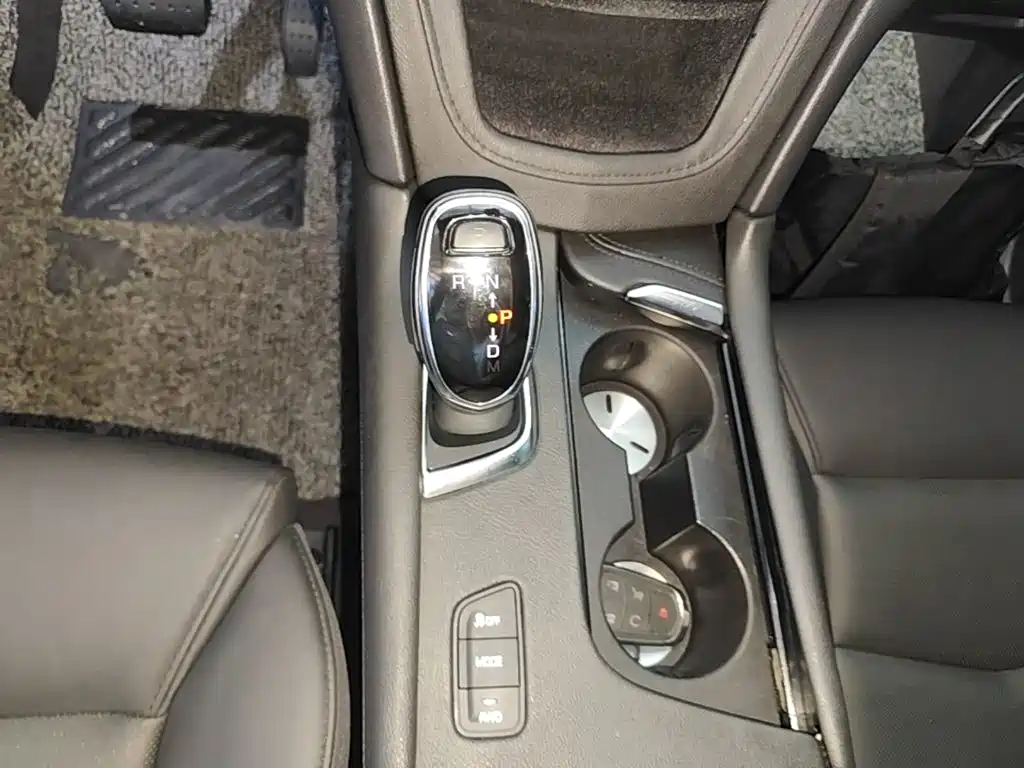 Cadillac XT5 — миниатюра 14