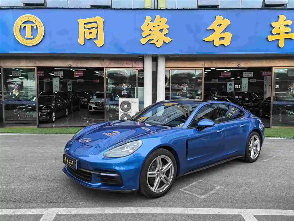 Porsche Panamera 2018