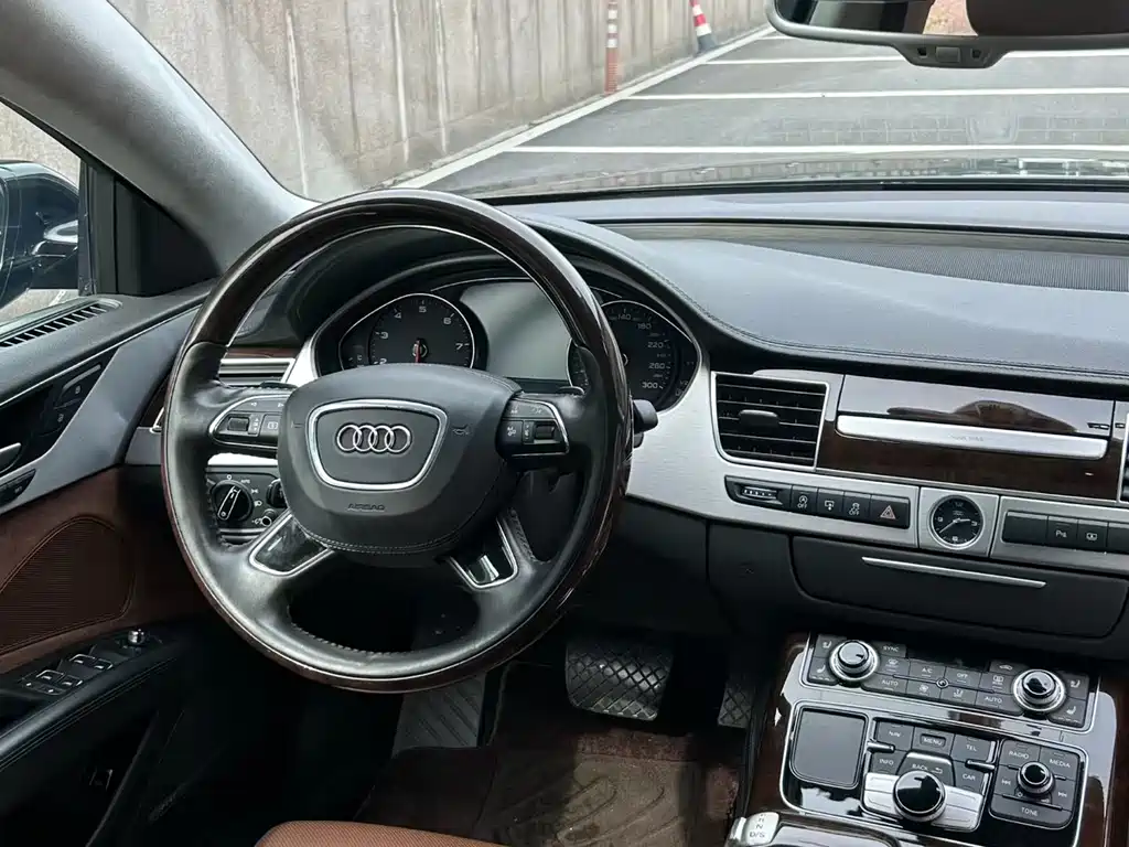 Audi A8 2013 A8L 45 TFSI quattro Luxury