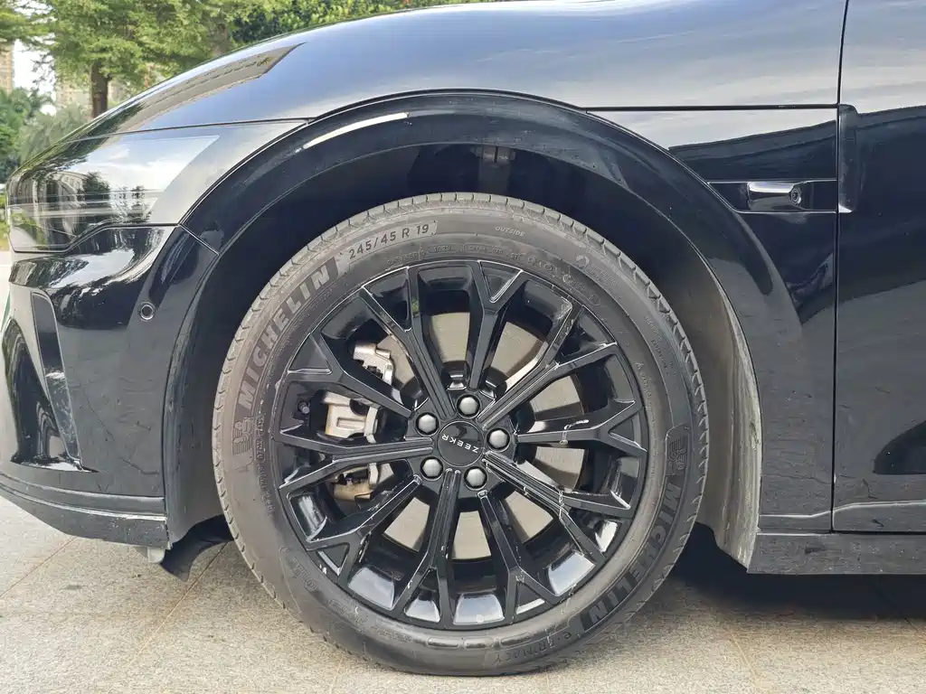 Zeekr 007GT — миниатюра 10