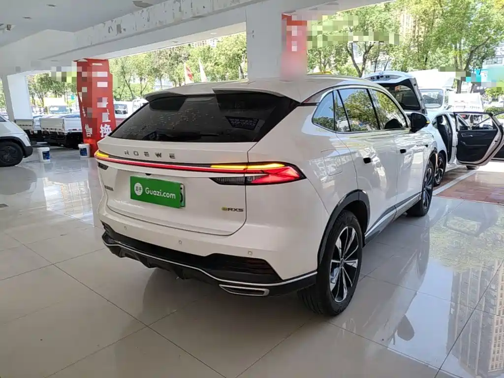 Roewe RX5 New Energy — миниатюра 7