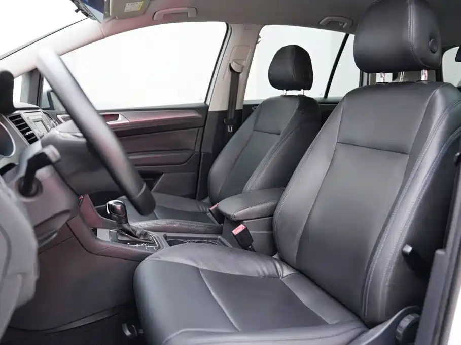 Volkswagen Golf Sportsvan — миниатюра 7
