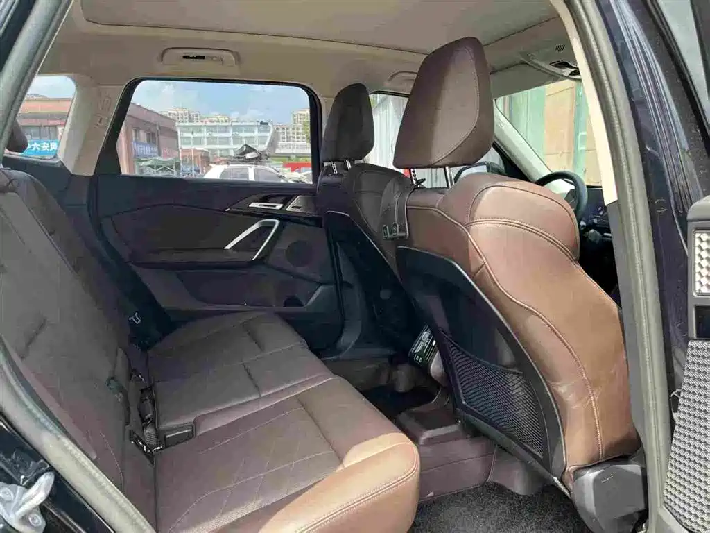 BMW X1 — миниатюра 6