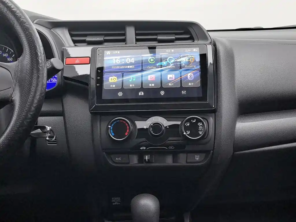 Honda Fit — миниатюра 12