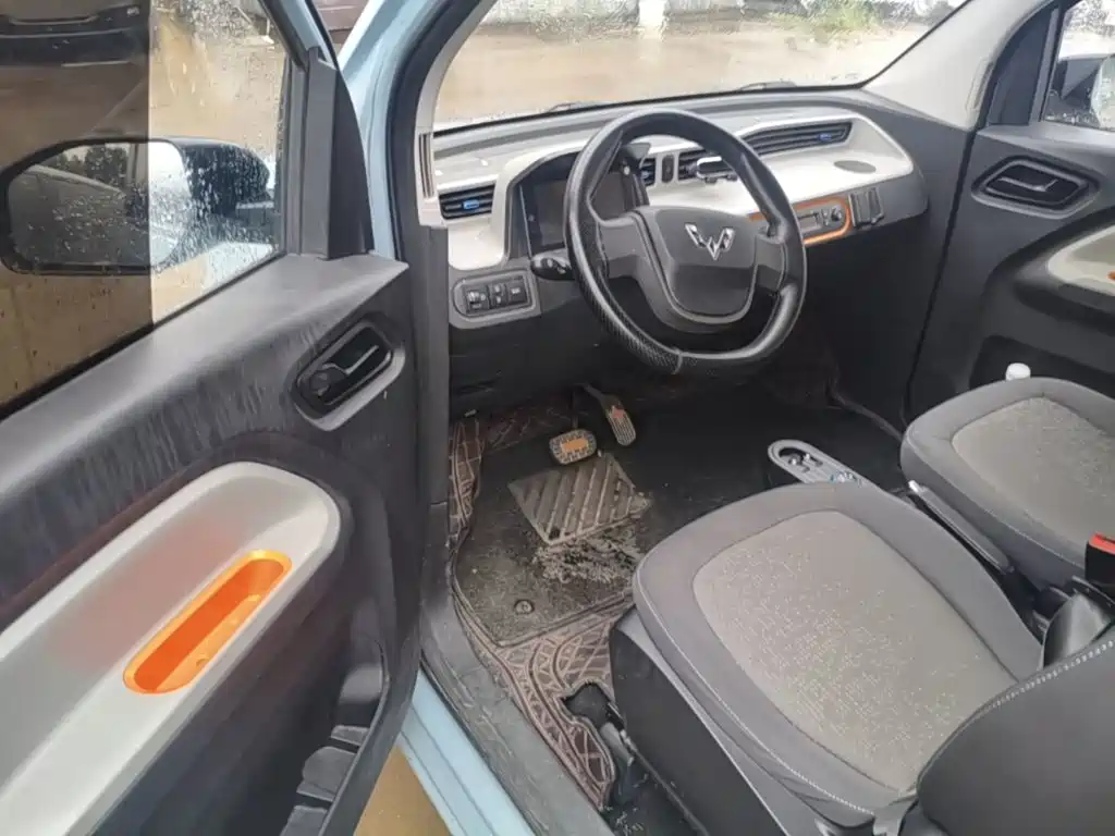 Wuling MINIEV — миниатюра 16