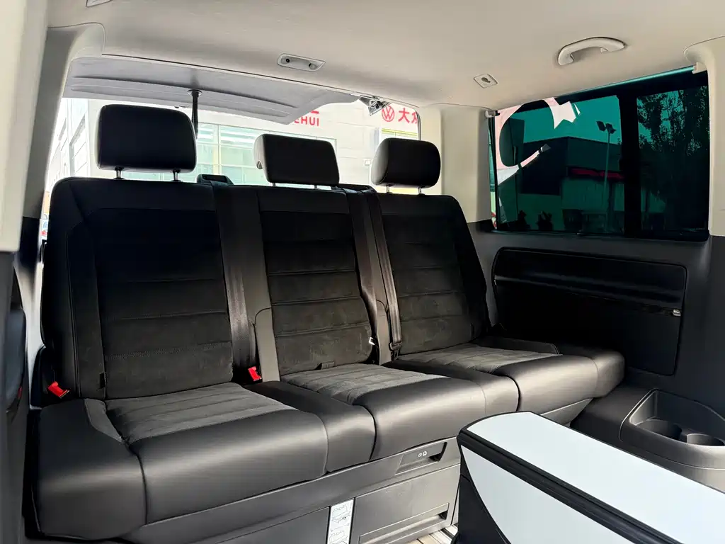 Volkswagen Multivan — миниатюра 20