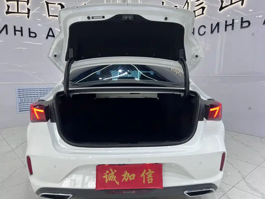 Changan Eado — миниатюра 17