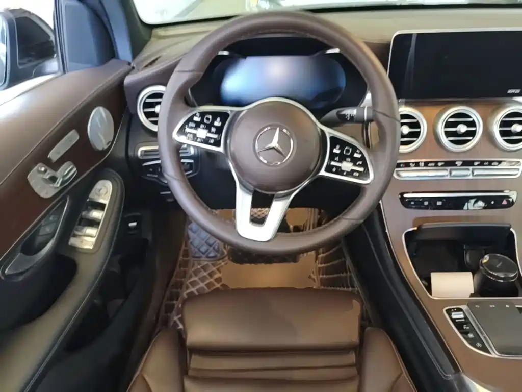 Mercedes-Benz GLC — миниатюра 11