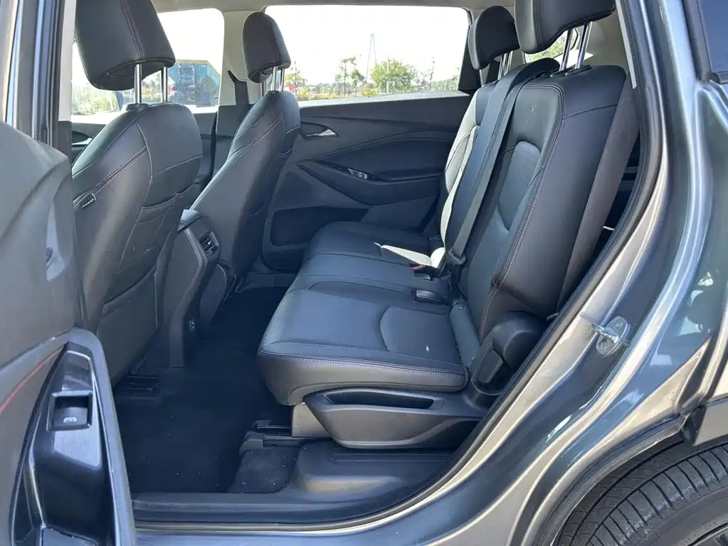 Chevrolet Volando — миниатюра 10