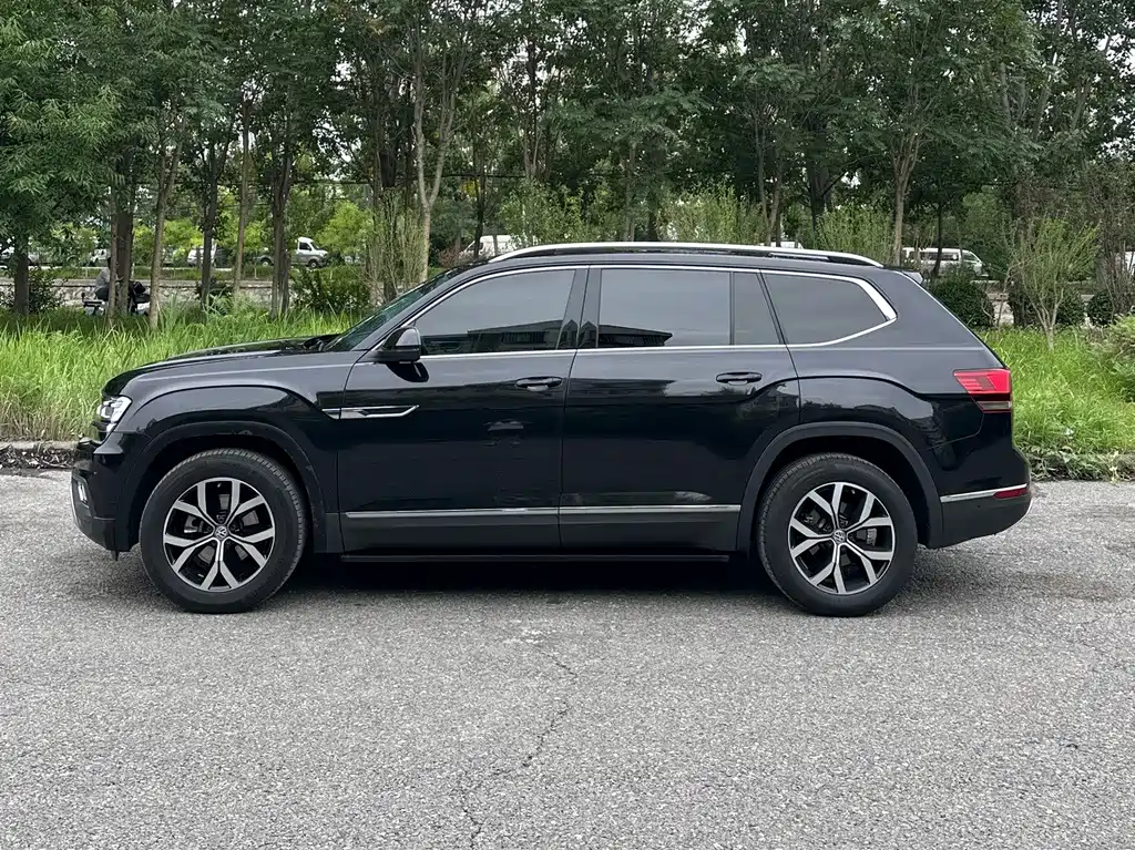 Volkswagen Teramont — миниатюра 3