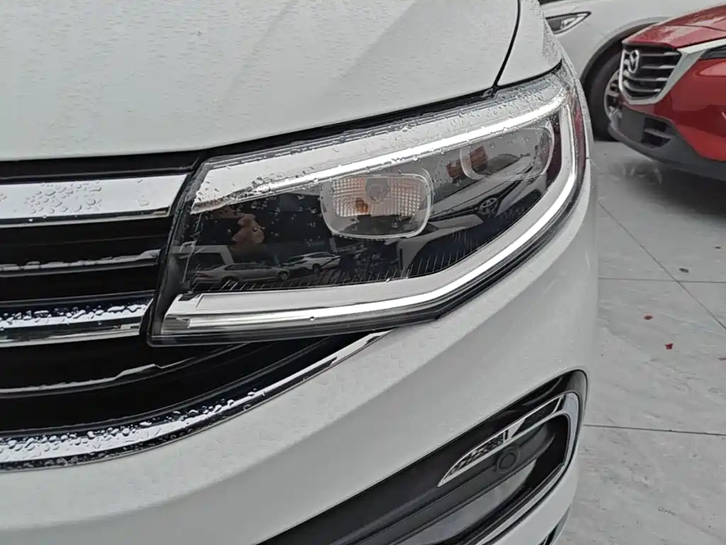 Volkswagen Bora — миниатюра 24