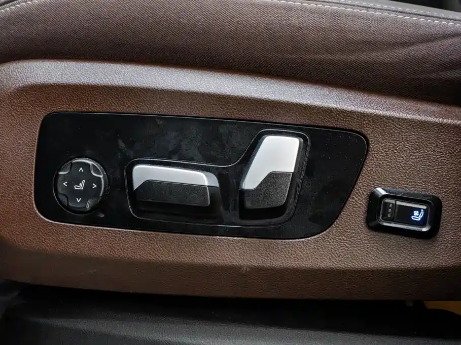 BMW X5 — миниатюра 25