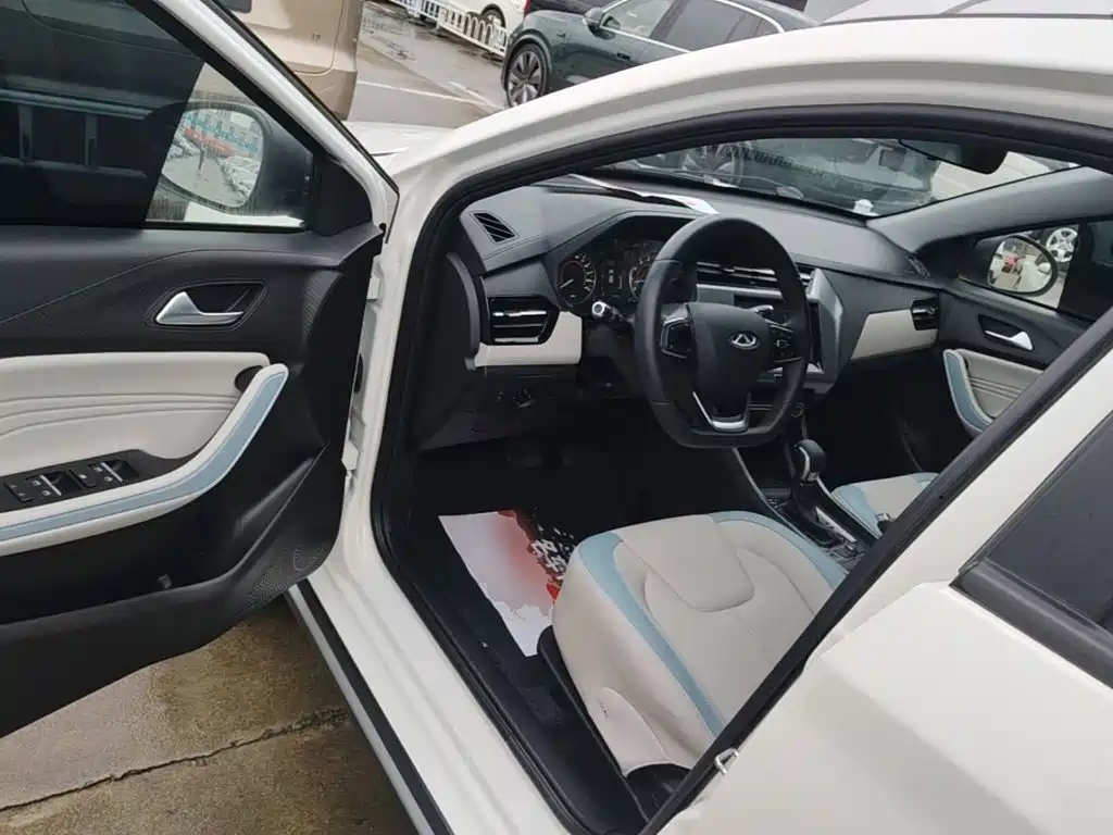 Chery Tiggo 3x — миниатюра 16
