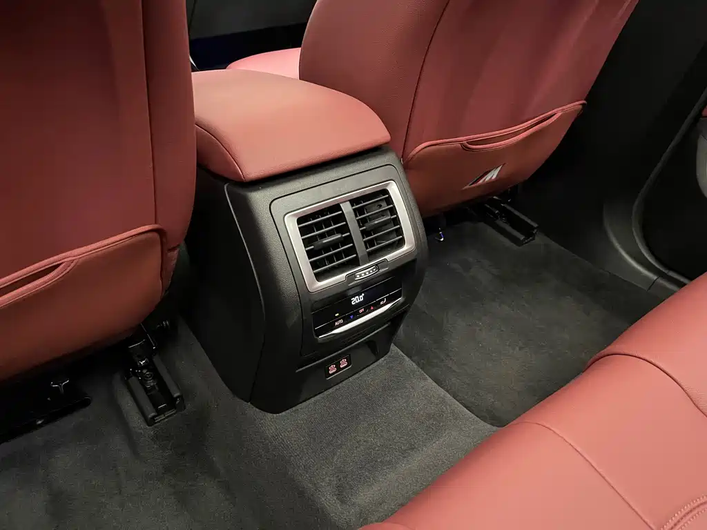 BMW X3 — миниатюра 13