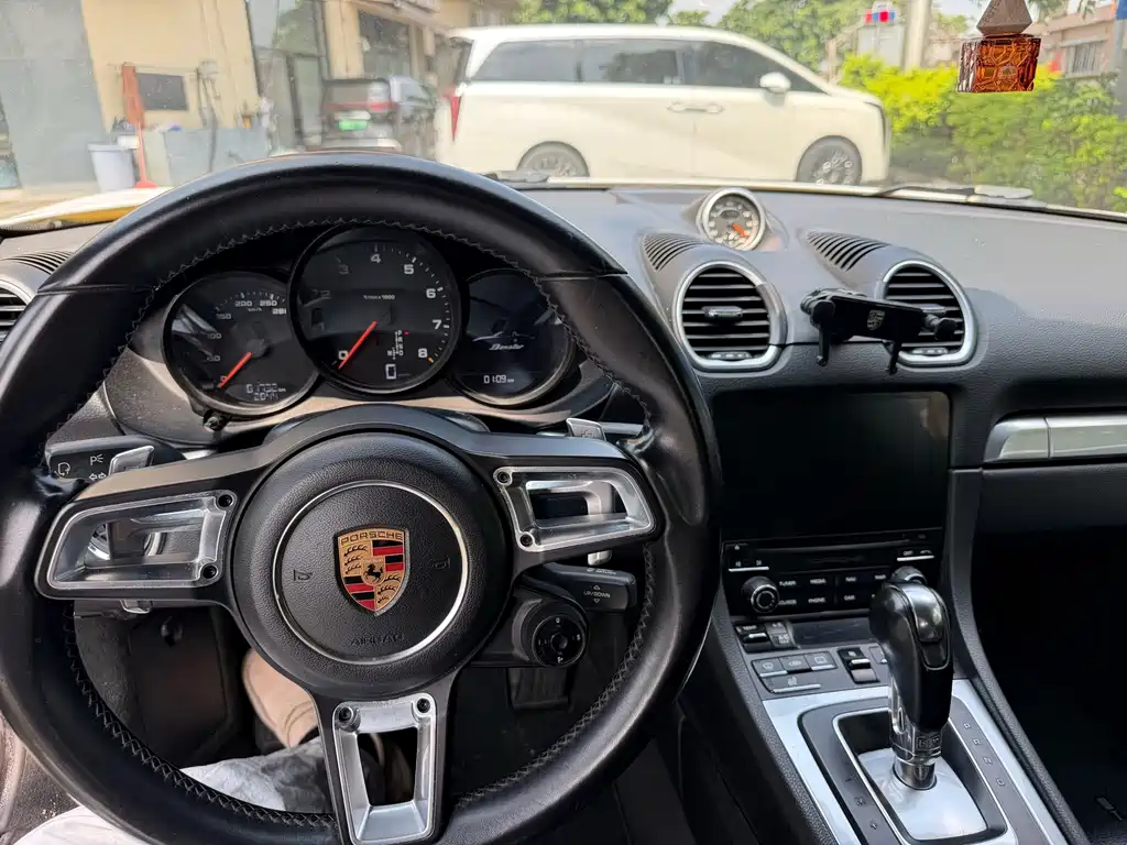 Porsche 718 — миниатюра 4