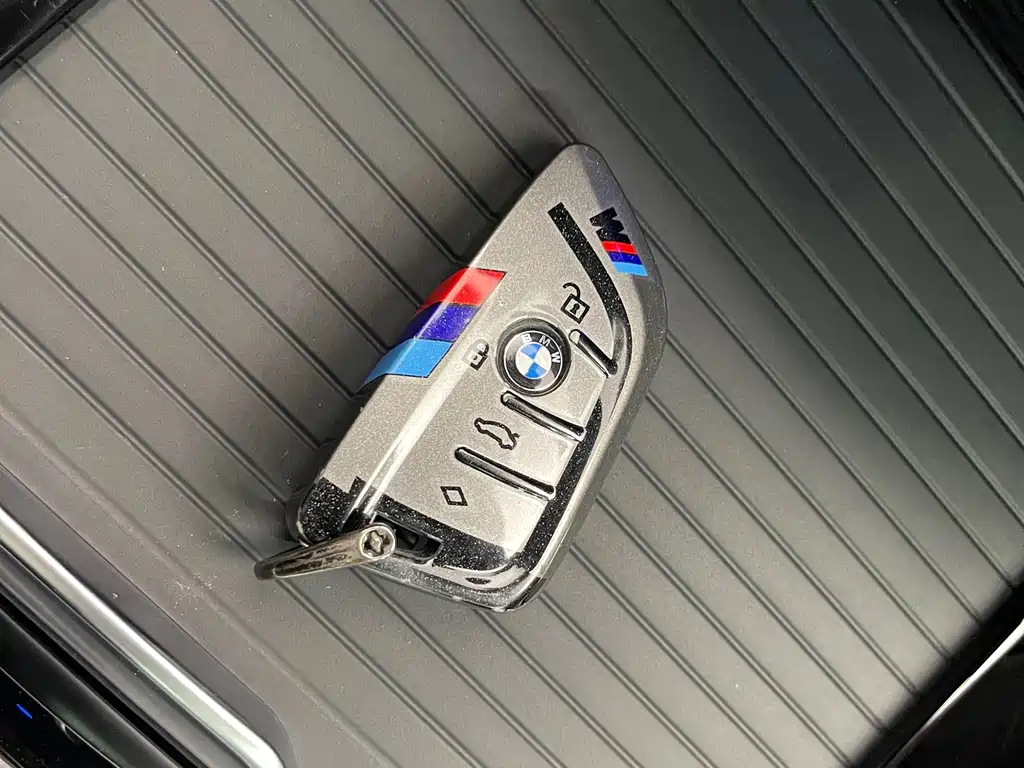 BMW X3 — миниатюра 16