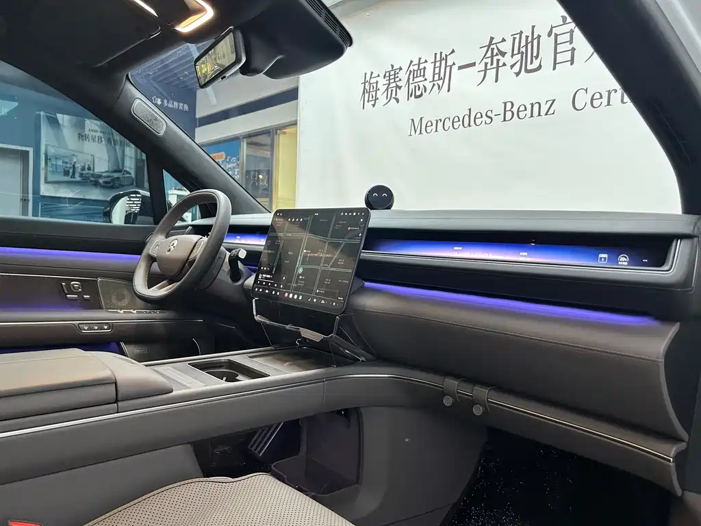 NIO ES8 — миниатюра 12
