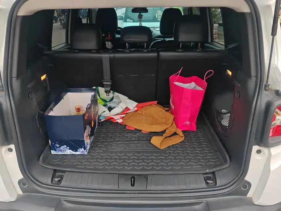 Jeep Renegade — миниатюра 4